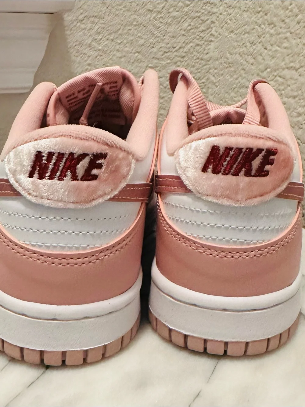 Nike Dunks - Pink / Pink Glaze / White
